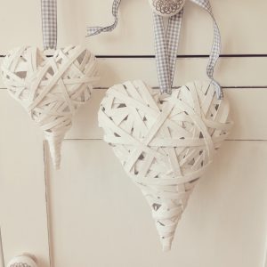 Rustic White Chunky Heart-Large