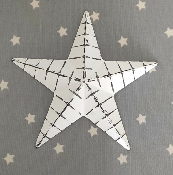 White Metal Amish Barn Star 20cm - Image 4